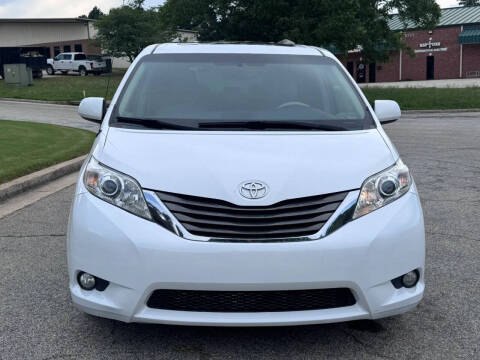 2014 Toyota Sienna