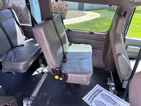 2011 Ford E-Series E-350 SD