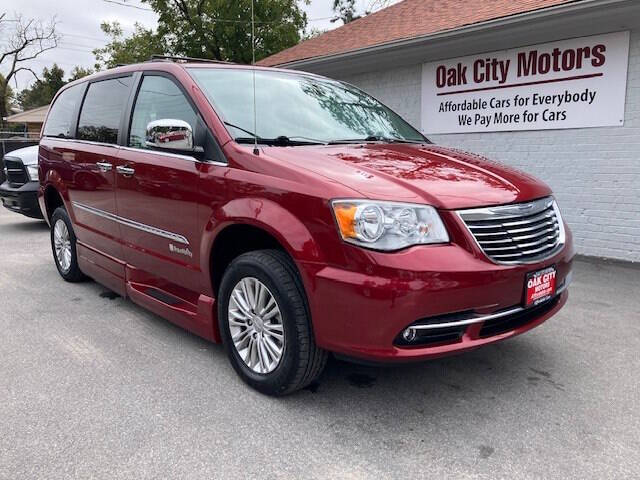 2015 Chrysler Town and Country for sale at Oak City Motors in Garner NC