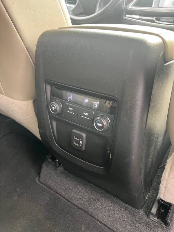 2019 Buick Enclave Essence