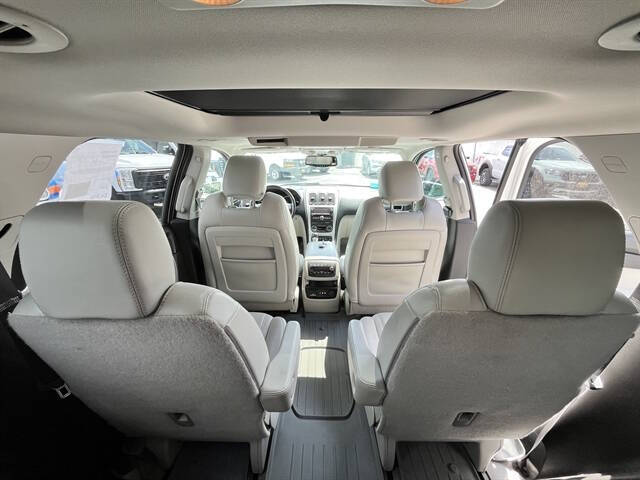 2012 GMC Acadia SLT-2