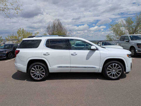 2023 GMC Acadia Denali