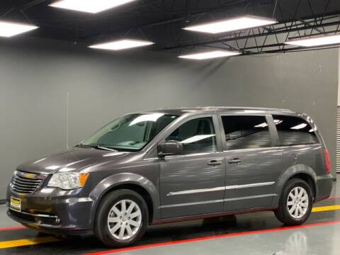 2015 Chrysler Town and Country for sale at AutoNet of Dallas in Dallas TX