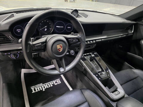 2020 Porsche 911 Carrera
