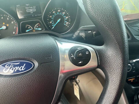 2016 Ford Escape SE