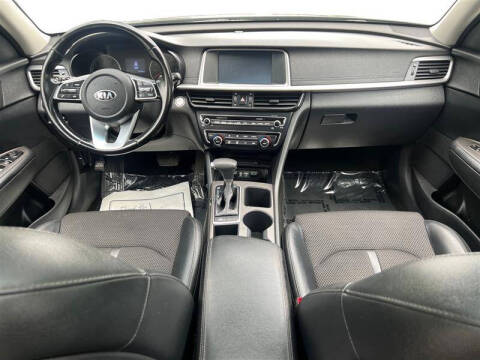 2019 Kia Optima S