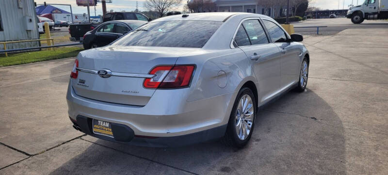 2011 Ford Taurus Limited