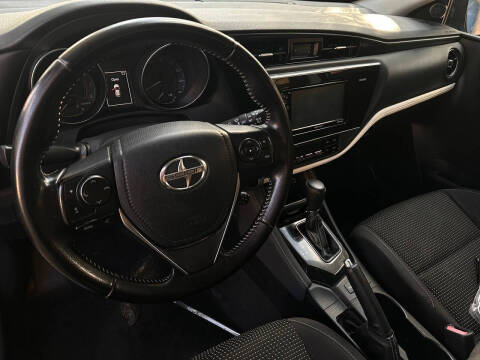 2016 Scion iM