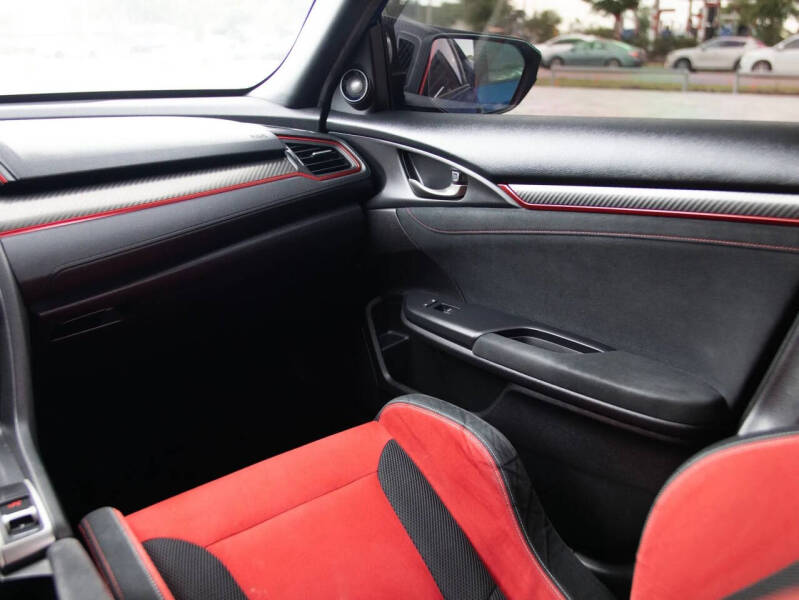 2017 Honda Civic Type R Touring