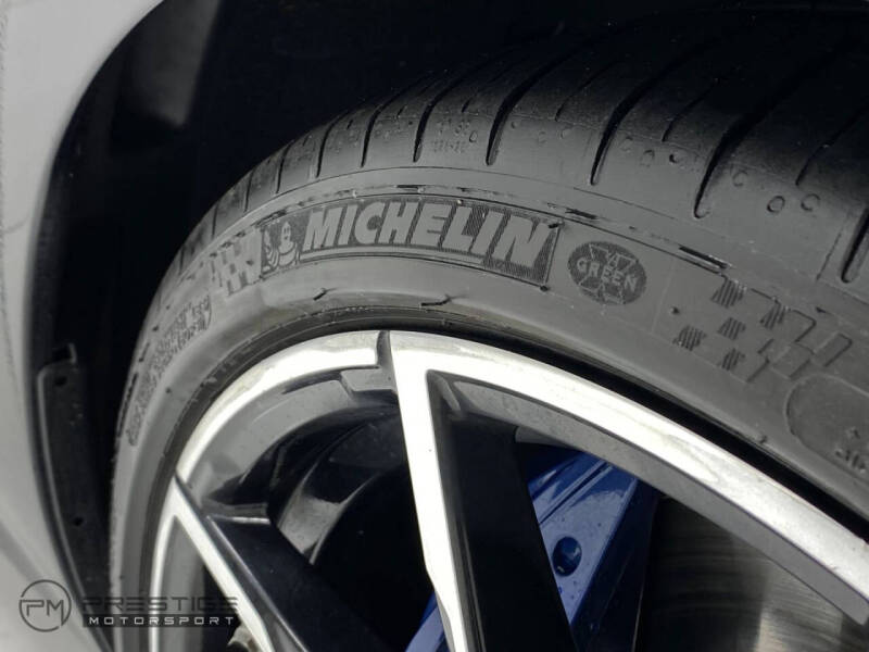 2020 BMW 8 Series 840i