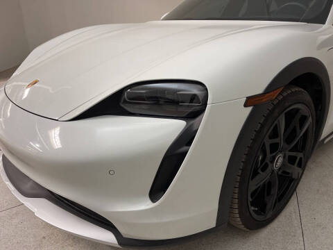 2022 Porsche Taycan 4 Cross Turismo