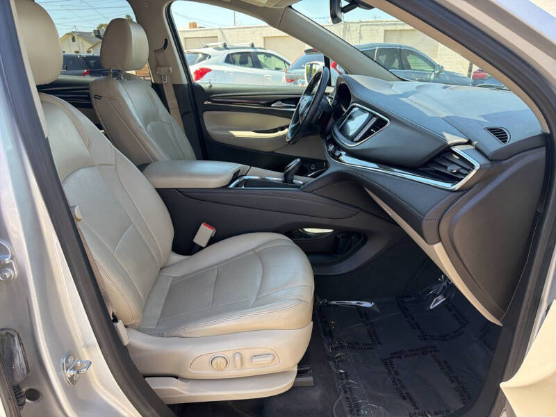 2018 Buick Enclave Essence