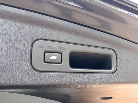 2023 Acura MDX w/Tech