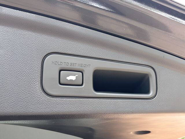 2023 Acura MDX w/Tech