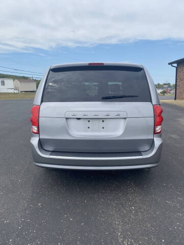 2017 Dodge Grand Caravan SE