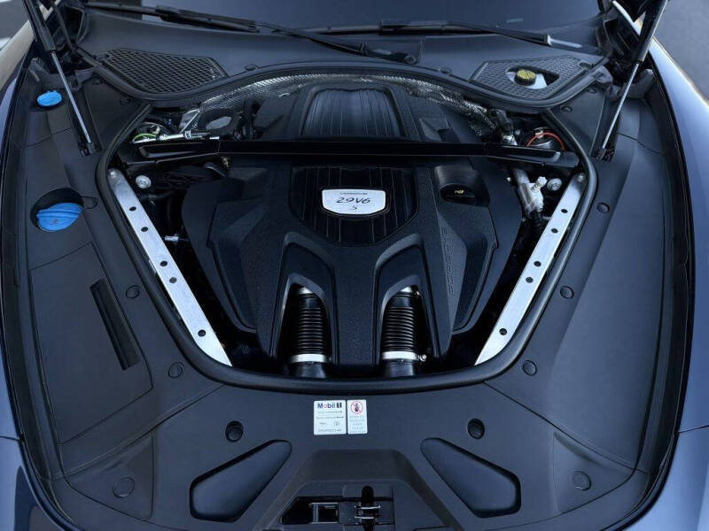 2018 Porsche Panamera 4S