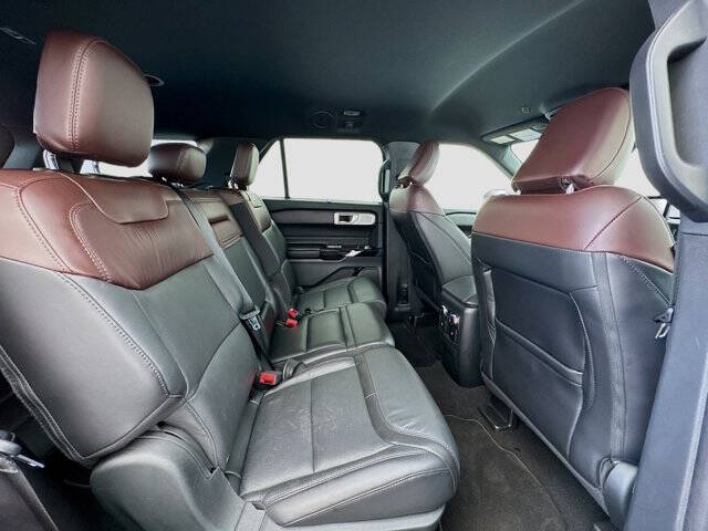 2022 Ford Explorer Platinum