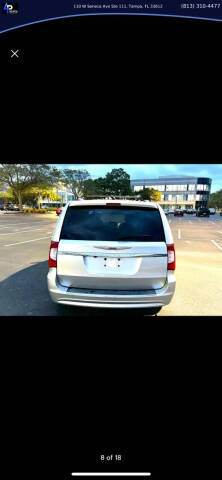 2012 Chrysler Town and Country Touring