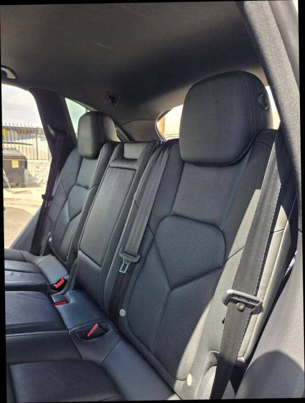 2014 Porsche Cayenne Platinum