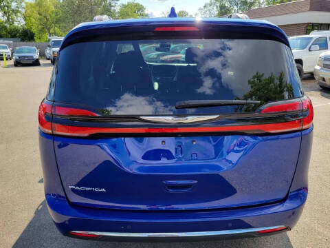 2021 Chrysler Pacifica Touring