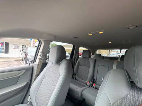 2017 Chevrolet Traverse LT