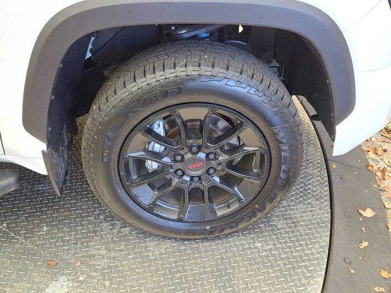 2025 Toyota Tundra Limited HV