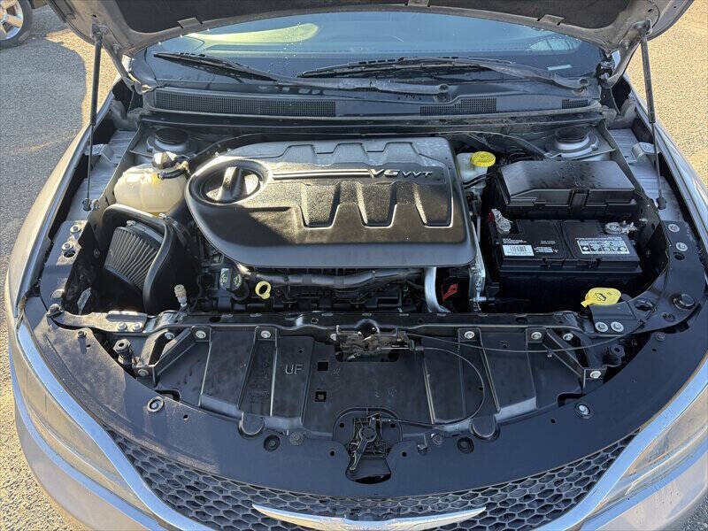 2016 Chrysler 200 S