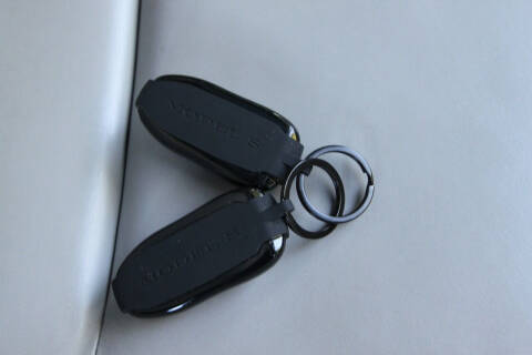 2016 Tesla Model S P90D