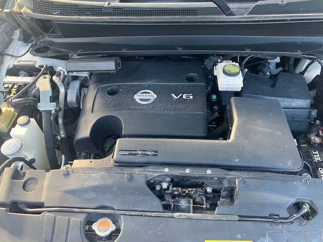 2013 Nissan Pathfinder Platinum