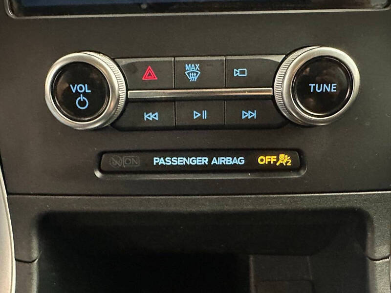 2024 Ford Edge SE