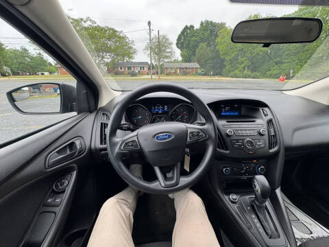 2016 Ford Focus S