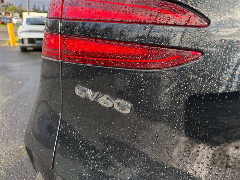2024 Genesis GV60 Advanced