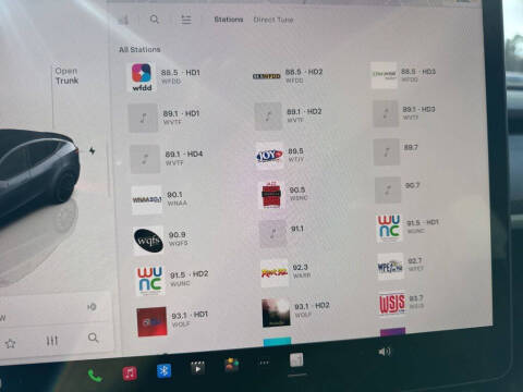 2025 Tesla Model Y Performance