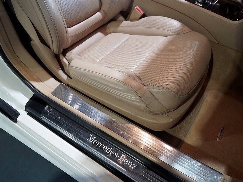 2015 Mercedes-Benz SL-Class 38