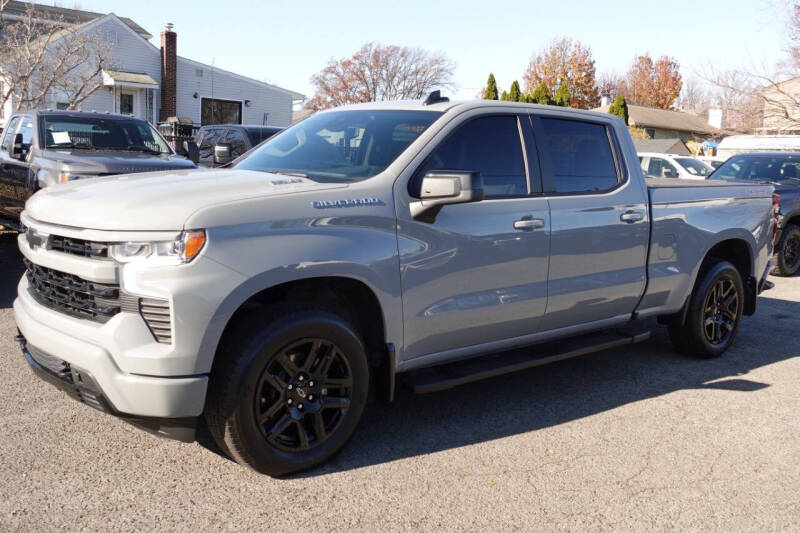 2024 Chevrolet Silverado 1500 RST's photo