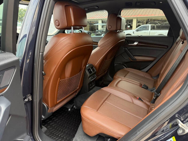 2020 Audi Q5 quattro Premium Plus 45 TFSI