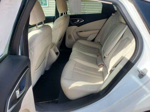 2015 Chrysler 200 Limited