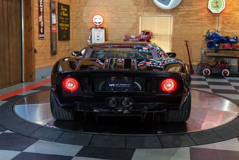 2006 Ford GT