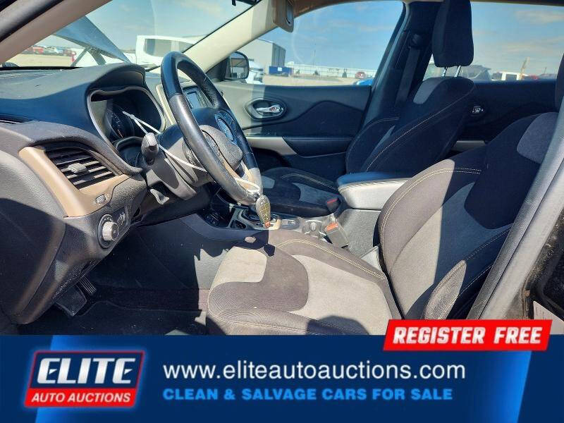 2018 Jeep Cherokee Latitude