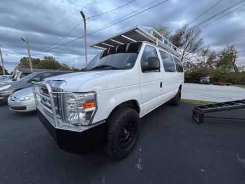 2014 Ford E-Series E-350 SD XLT