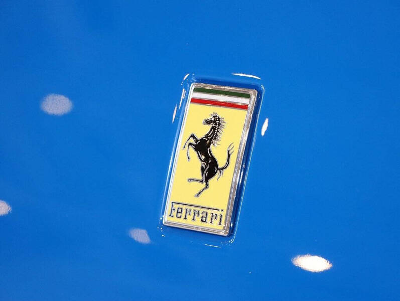 2024 Ferrari 296 GTS