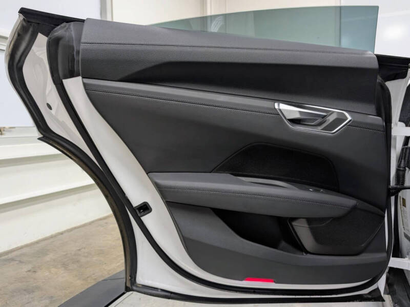 2022 Audi e-tron GT quattro Premium Plus