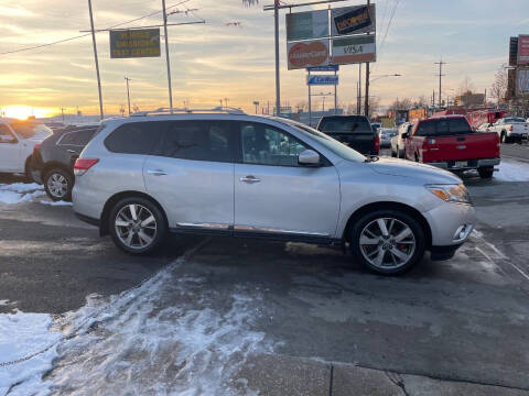 2015 Nissan Pathfinder Platinum