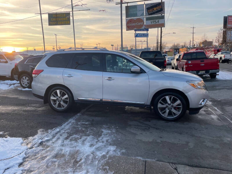 2015 Nissan Pathfinder Platinum