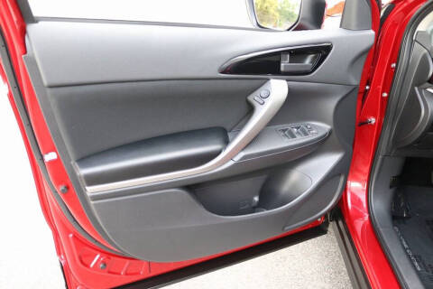 2025 Mitsubishi Eclipse Cross ES