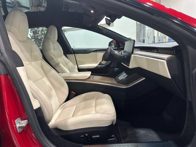 2021 Tesla Model S Plaid