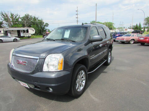 2007 GMC Yukon for sale at Roddy Motors in Mora MN