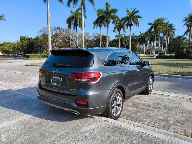 2019 Kia Sorento EX Sport