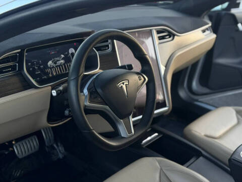 2016 Tesla Model S