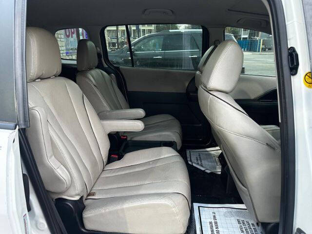 2014 Mazda MAZDA5 Grand Touring